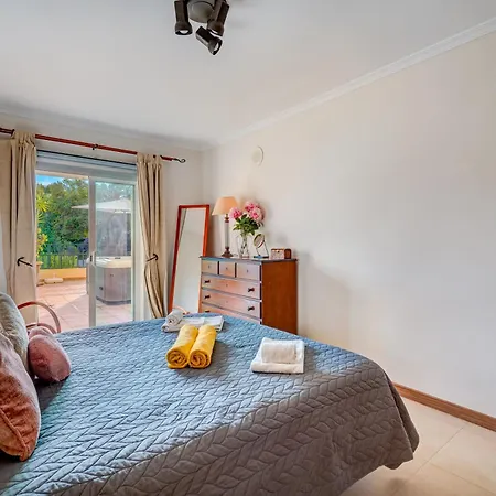 Sol E Mar - By Bedzy