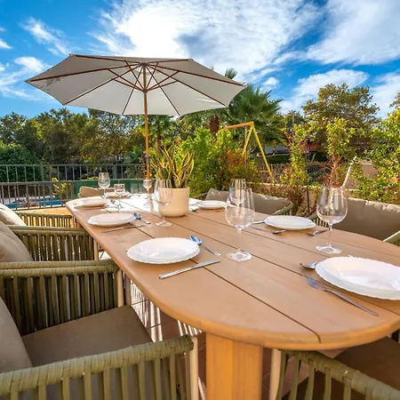 Appartement Place In The Sun - Free Out Door Jacuzzi - By Bedzy